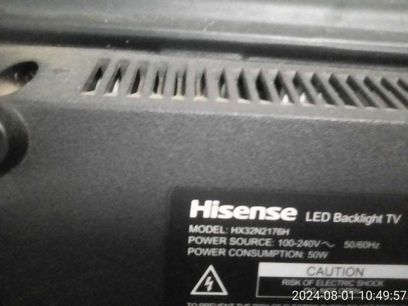 TV SPARES-HISENSE MODEL : HX32N21760H LED BACKLIGHT TV. BROKEN SCREEN. NO REMOTE.