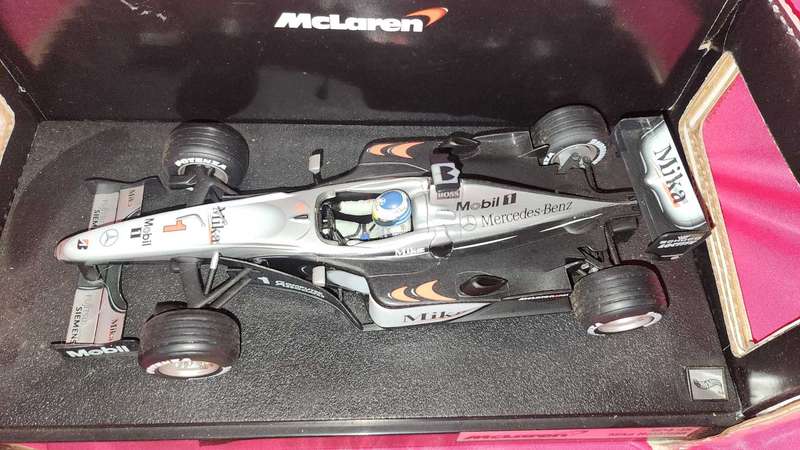 Mika Häkkinen McLaren by Hotwheels
