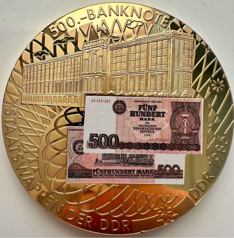 RARE 50MM TOP MEDAL - 500 DDR MARK 1985 - WITH CERTIFICATE AND SEALED