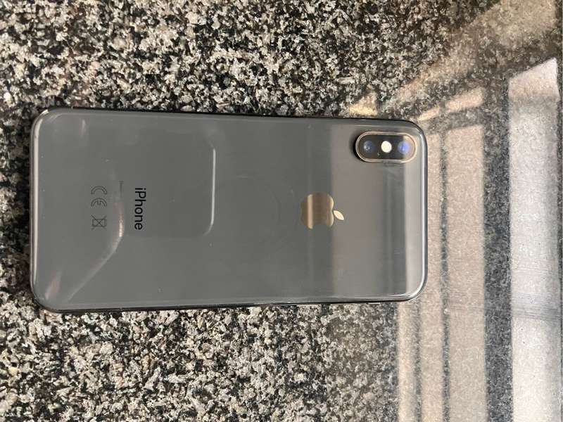 iPhone XS