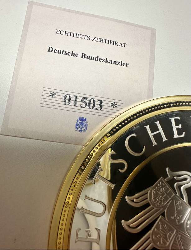 HUGE 376GR. XXL GIANT 100MM MEDAL - GERMAN CHANCELLOR -  SEALED WITH CERTIFICATE