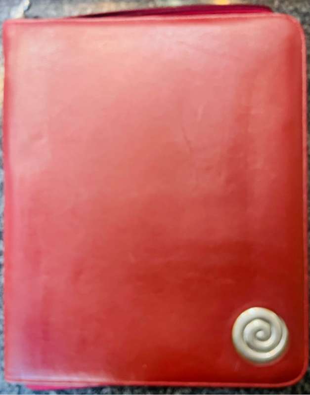 CARROL BOYES BURGUNDY LEATHER FOLDER A4 IN EXCELLENT CONDITION