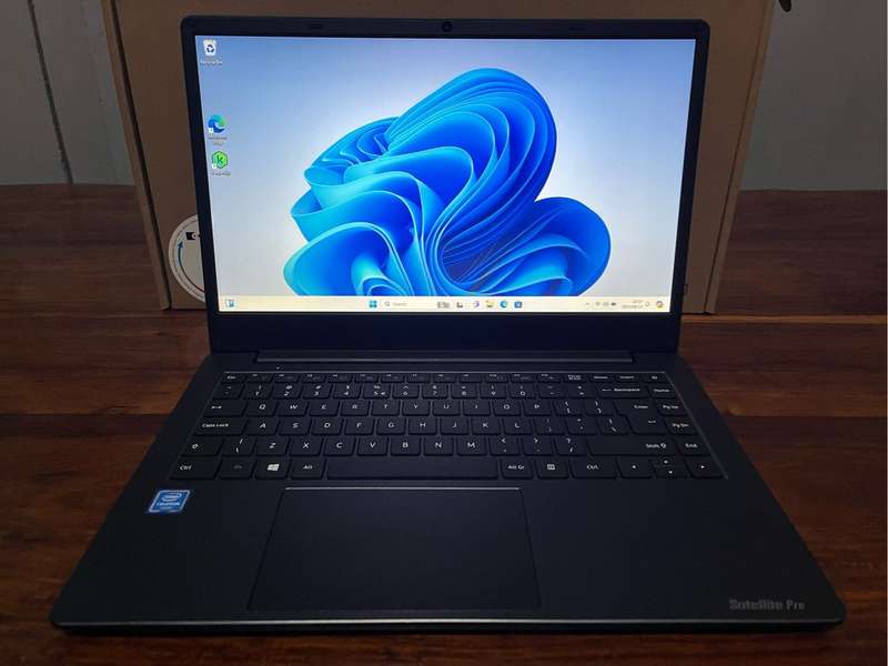 Dynabook / Toshiba