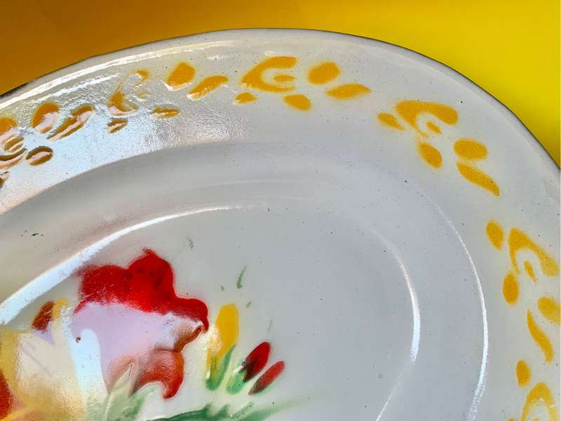 Enamel oval tray