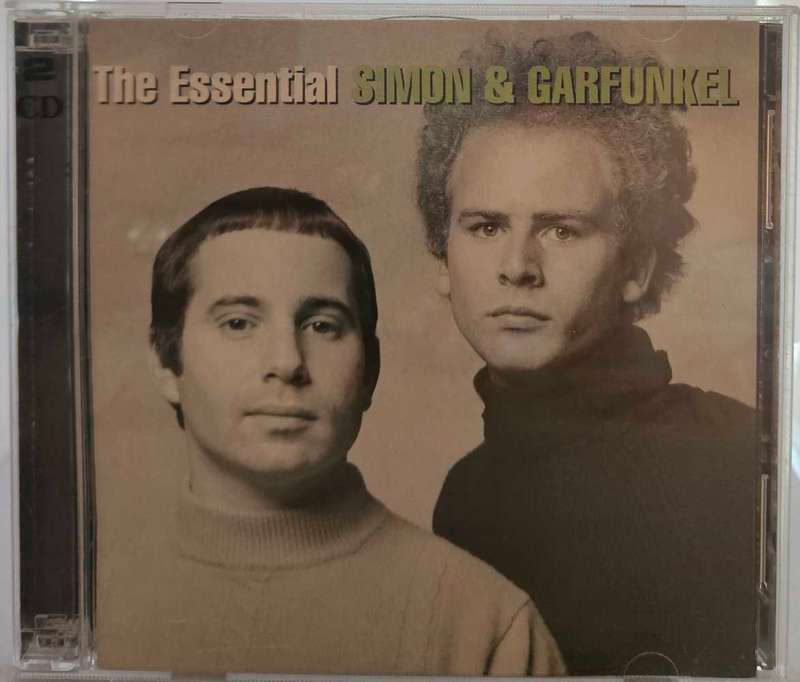 The Essential Simon & Garfunkel.    1238