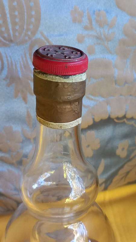 Vintage Working `Bols Ballerina ` musical bottle