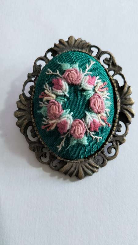 Embroidered Rococo Style Brooch