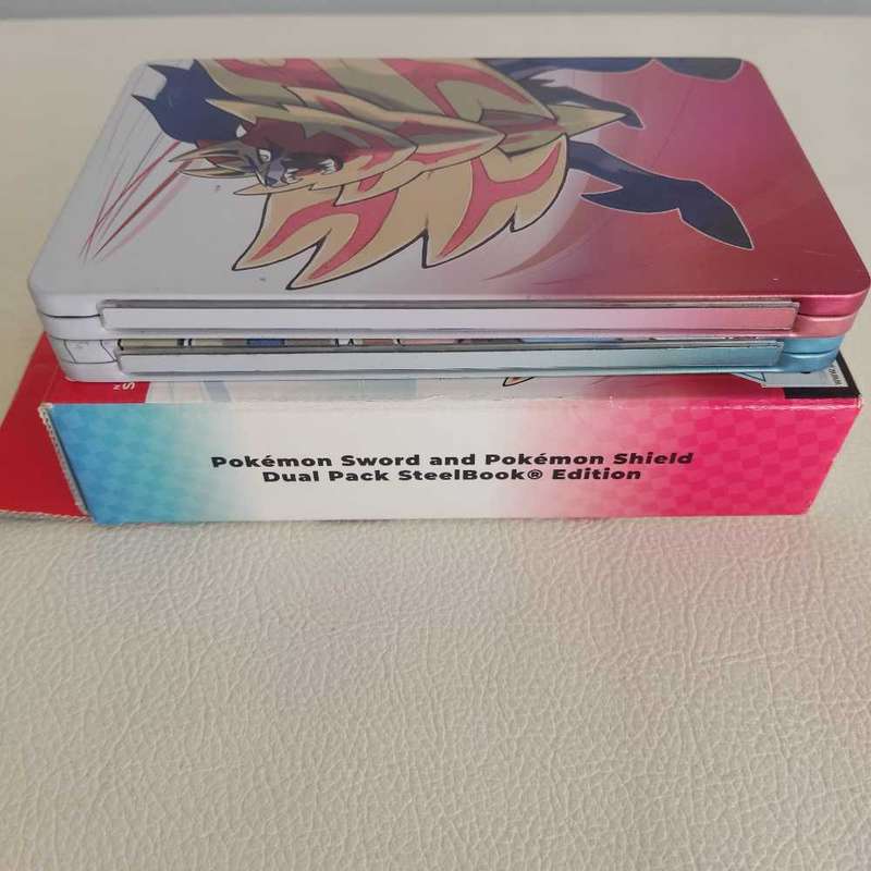 Pokémon Sword and Pokemon Shield Dual Pack Nintendo Switch