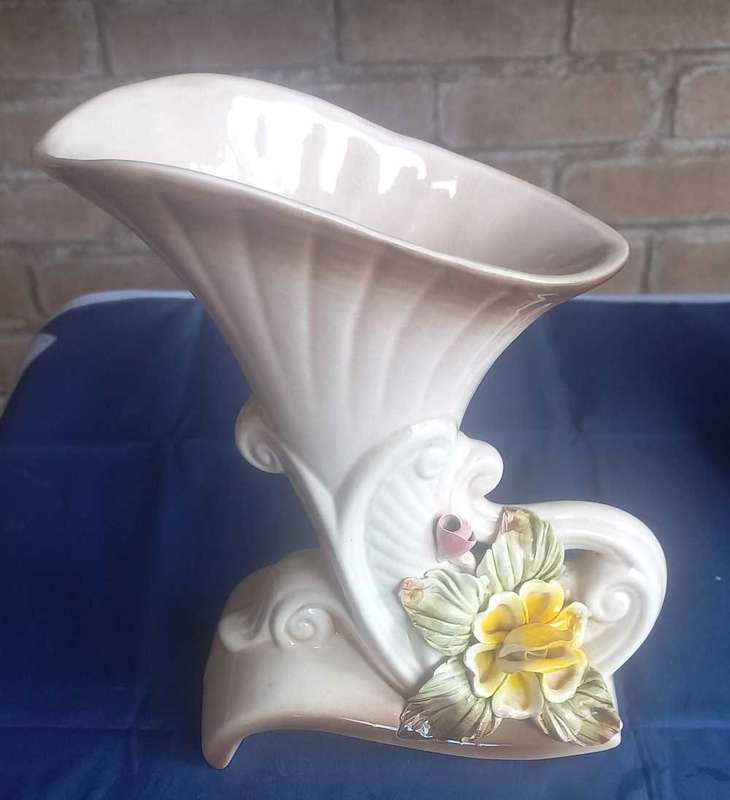 Faiarte vase