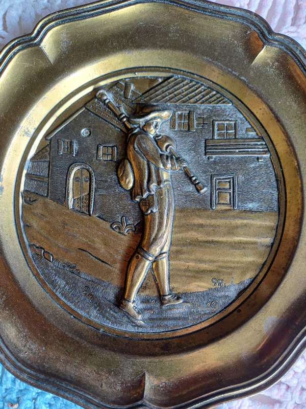Vintage wall plate *rare find*