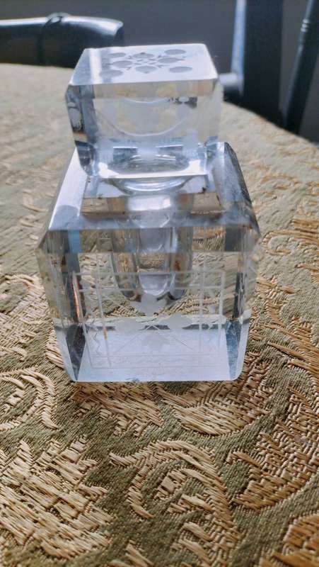 Etched Crystal Inkwell with lid