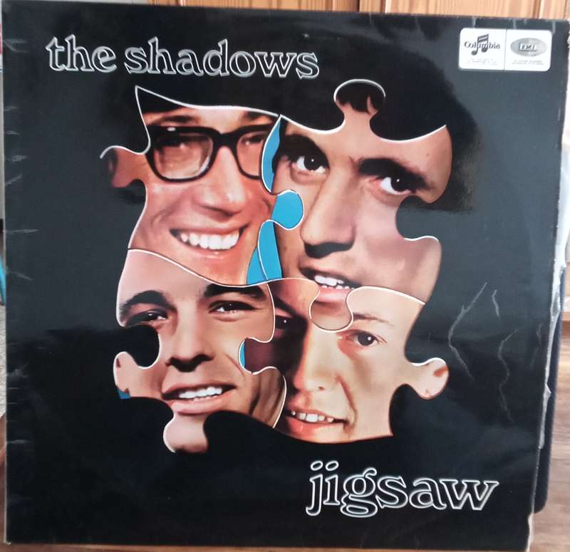 THE SHADOWS - JIGSAW 33 1/3 RPM VINYL RECORD