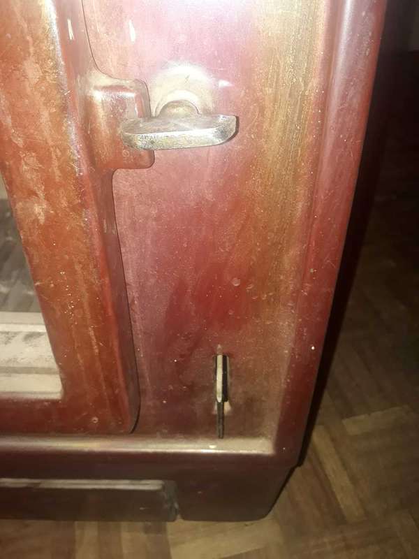 ANTIQUE RAYBURN NO 6 ANTRISITE ROOM HEATER, SOLID IRON - GOOD CONDITION - PLEASE READ INFO BELOW