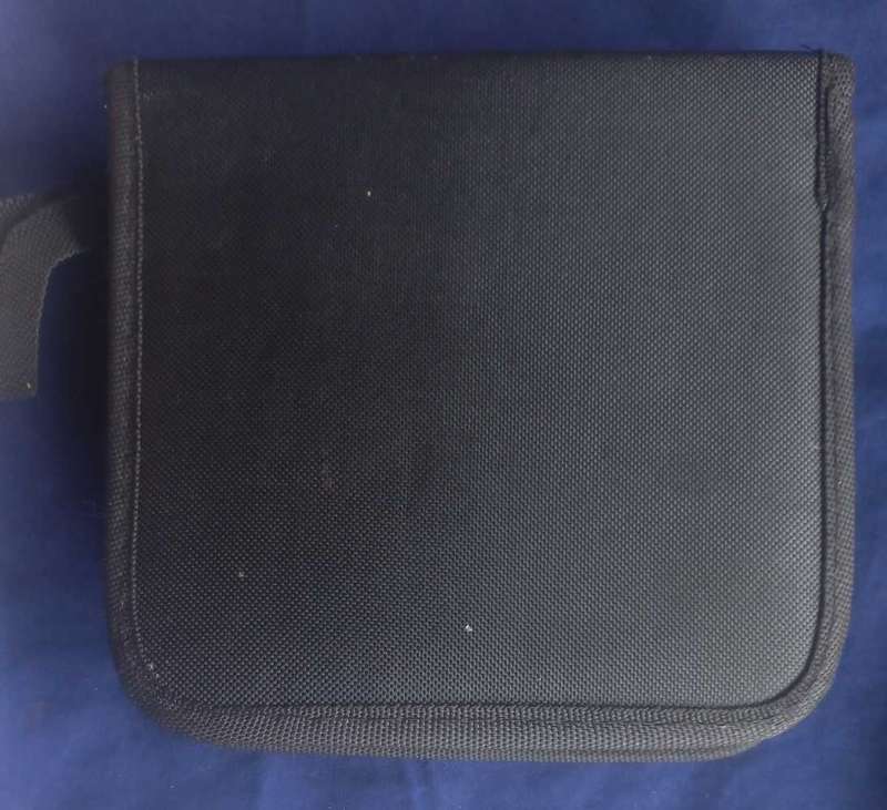 Cd holder