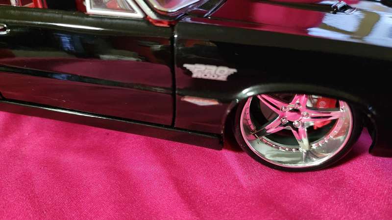 Pontiac GTO ( Corvette Engine ) 1:18