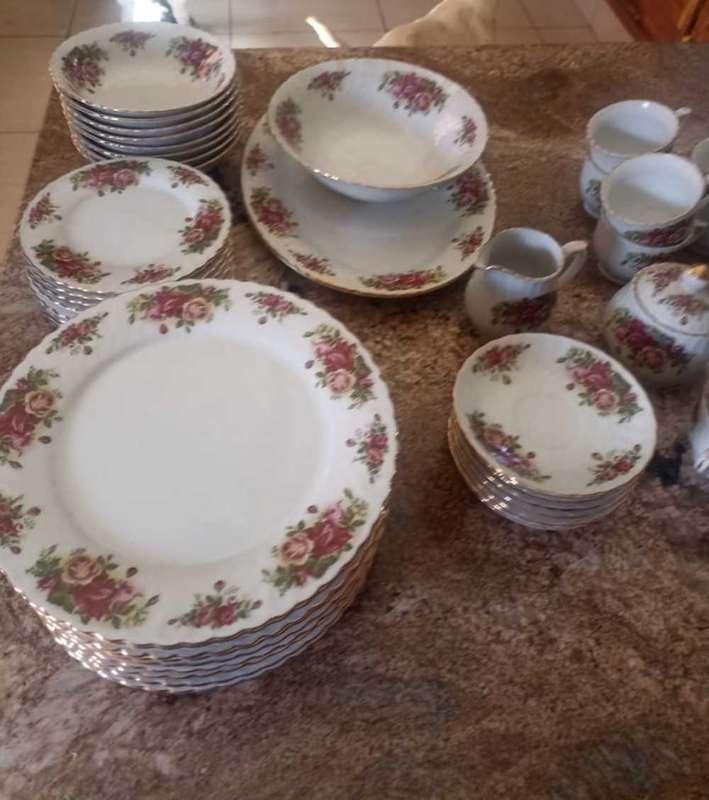 Royal China English Rose tea and Dinner set