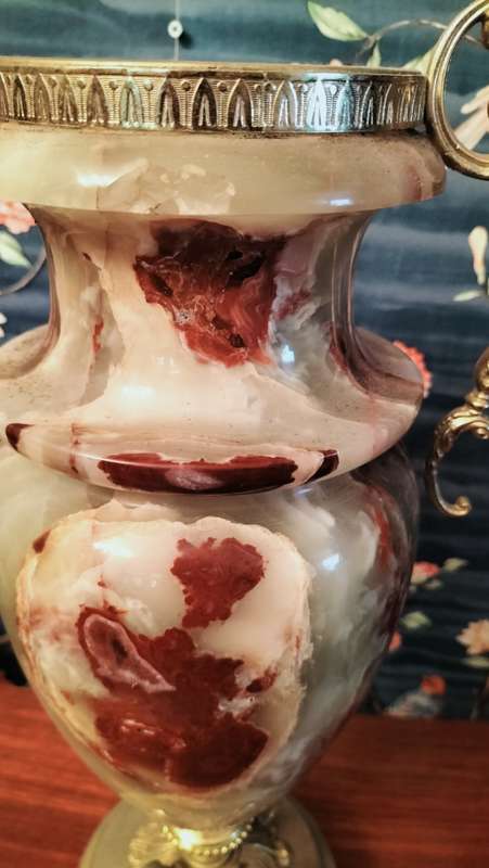 Neoclassical Style Onyx Urn