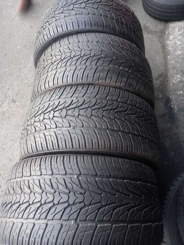 Available 295/30/22 Used tyres. Life still 80%