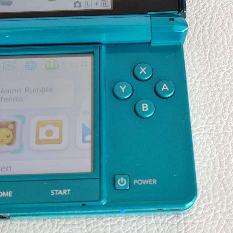 Nintendo 3ds Console with games