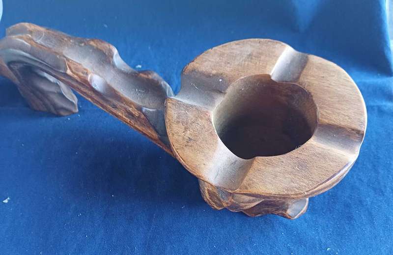 Vintage pipe shaped wooden ashtray