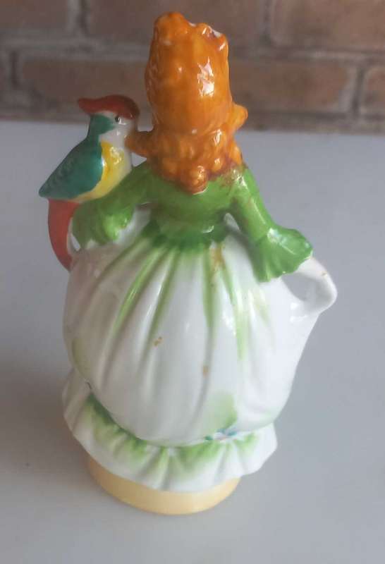 Tudor figurine