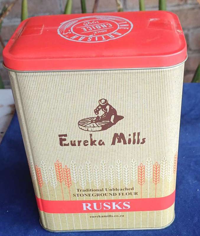 Eureka Mills rusks tin