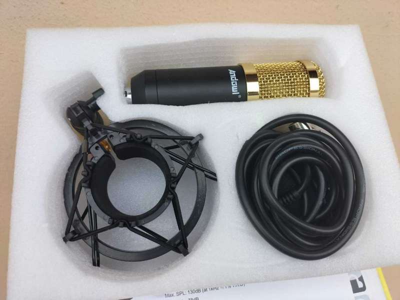 Condenser Microphone with Shock Mount 3.5mm Stereo Plug