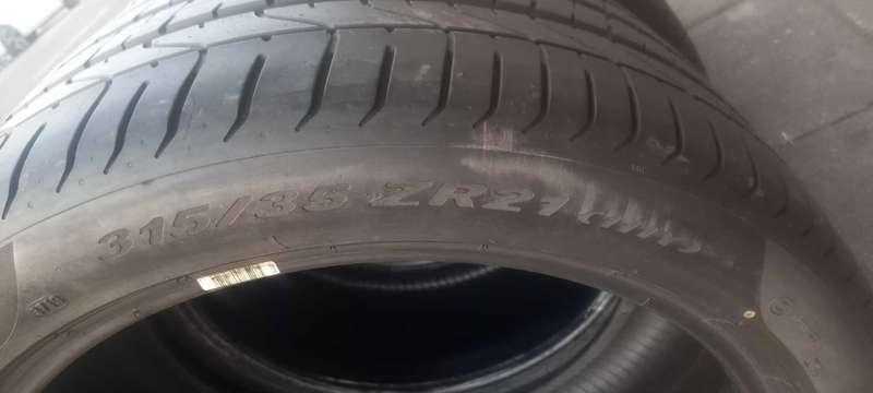 Available 4 pcs of excellent used tyres # 285/40/21, 315/35/21