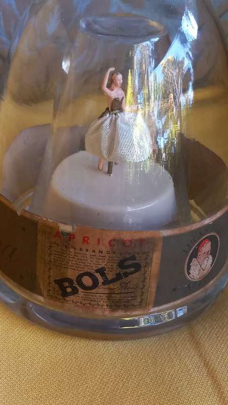 Vintage Working `Bols Ballerina ` musical bottle