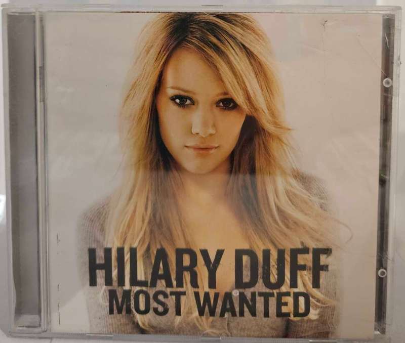 Hilary Duff Most Wanted      1361