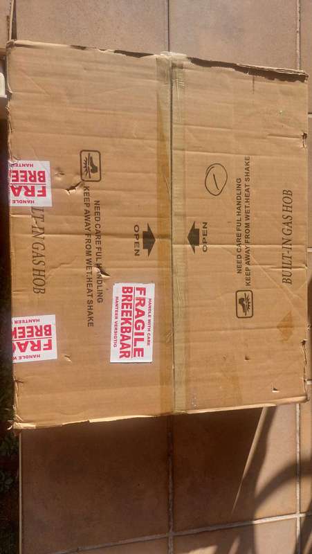 Aruif Built-In Tempered Glass Countertop 4 Burner Gas Hob 600mmx510mm