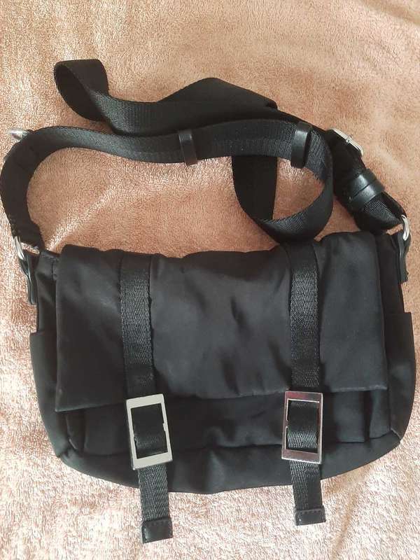 Zara cross body bag for ladies