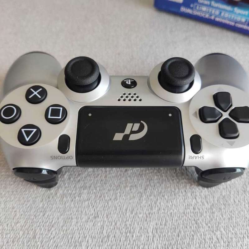 Gran Turismo Sport Limited Edition Controller +game Ps4
