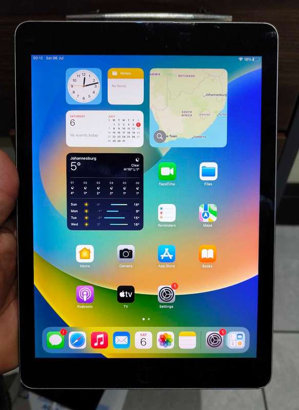 iPad Pro 9.7` (2016) 32GB wifi space gray (Pre Owned)