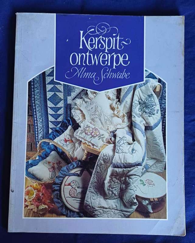 Kerspit ontwerpe deur Alma Schwabe