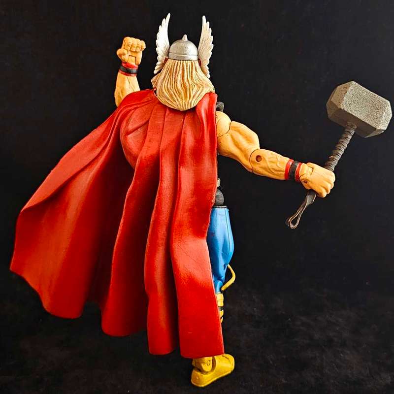 ToyBiz Marvel Legends Classic Thor