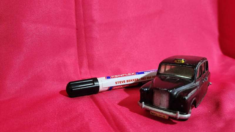 London Cab by H Seener LTD (1:43)