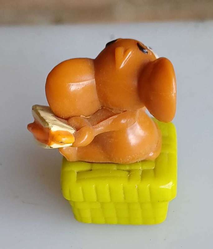 Small Jerry meal toy