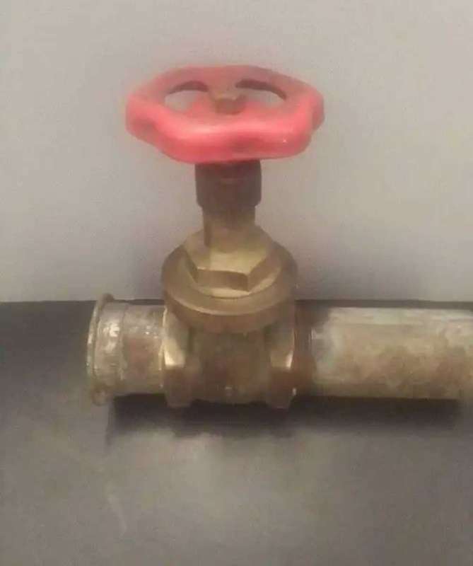 GATE VALVE BRASS.