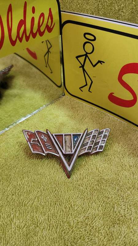 Old-school Chevrolet Badge