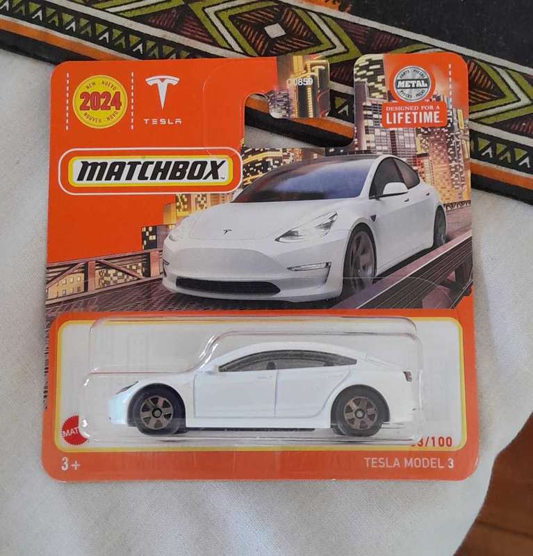 Tesla model 3