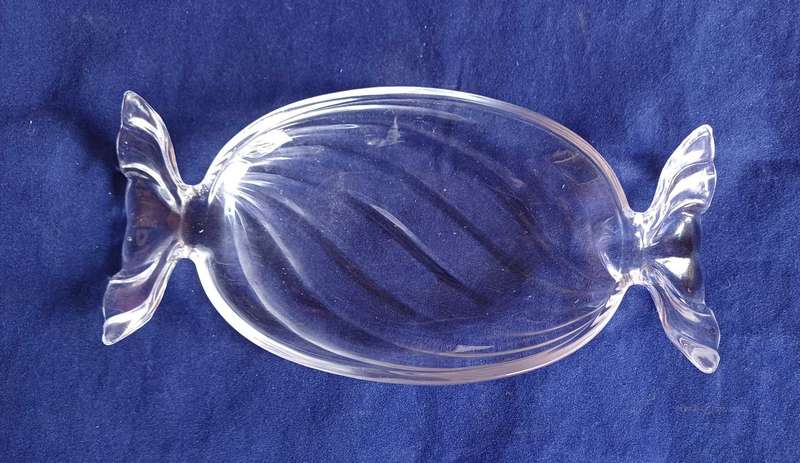 Candy dish