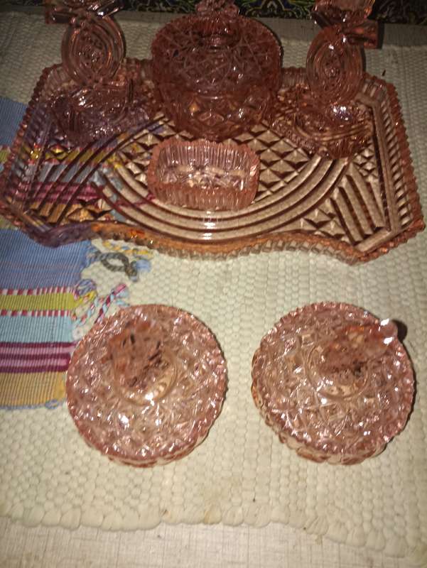 Carnival vintage dressing set