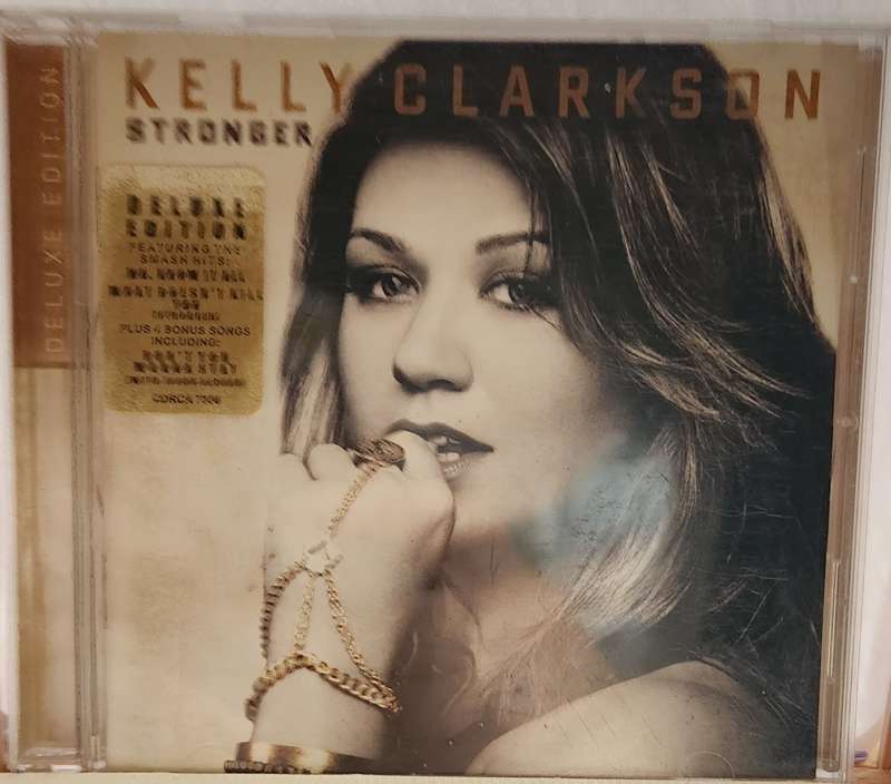 Kelly Clarkson Stronger   655