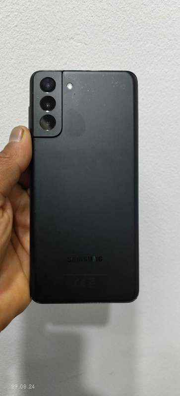 Samsung s21 plus 256GB/8GB Dual Sim black colour On special !!! (Pre owned)