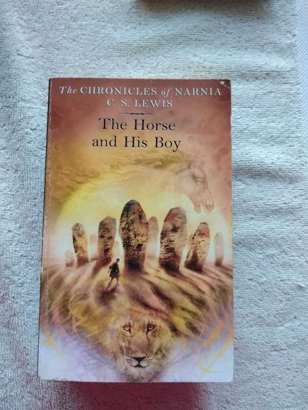 C. S. Lewis The Chronicles of NARNIA box set