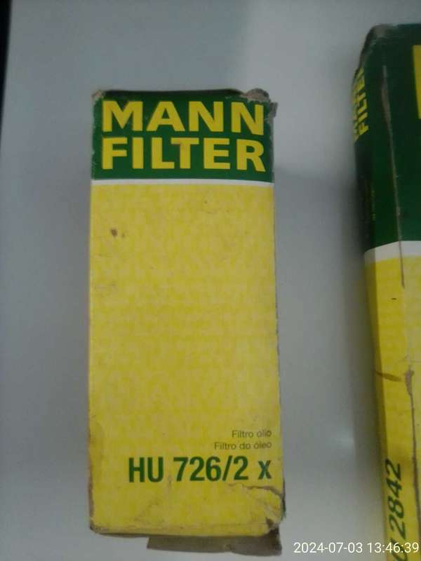 MANN AIR FILTER HU 726/2 X  ( VOLKSWAGEN  BEETLE / GOLF / PASSAT / JETTA )