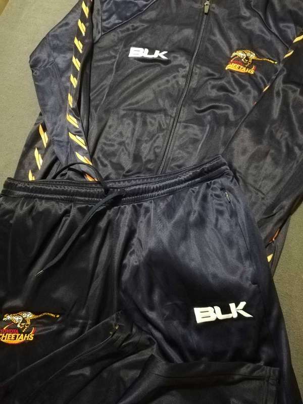 Toyota Cheetahs Players Full Tracksuit Top XL and pants L