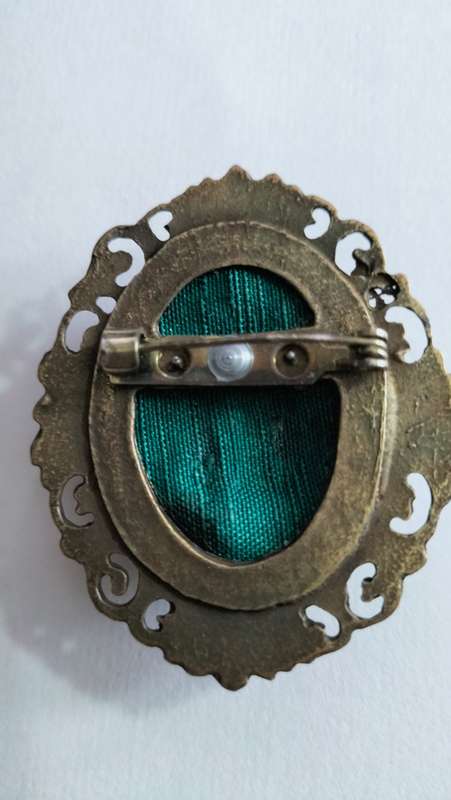 Embroidered Rococo Style Brooch