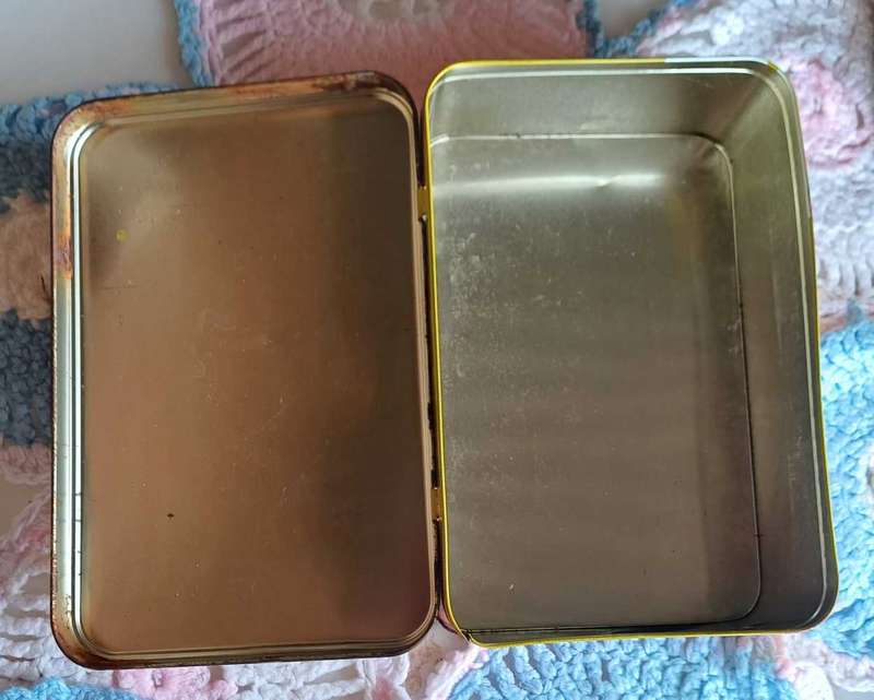 Vital tea tin